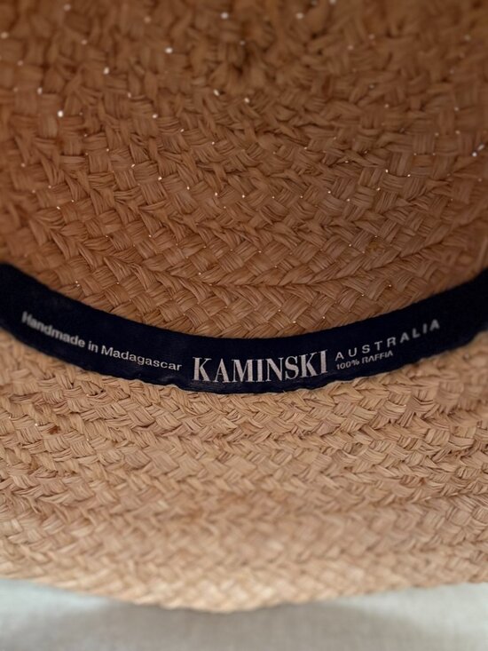 Auth HELEN KAMINSKI AUSTRALIA Natural Woven Raffia Straw Brim Sun Hat